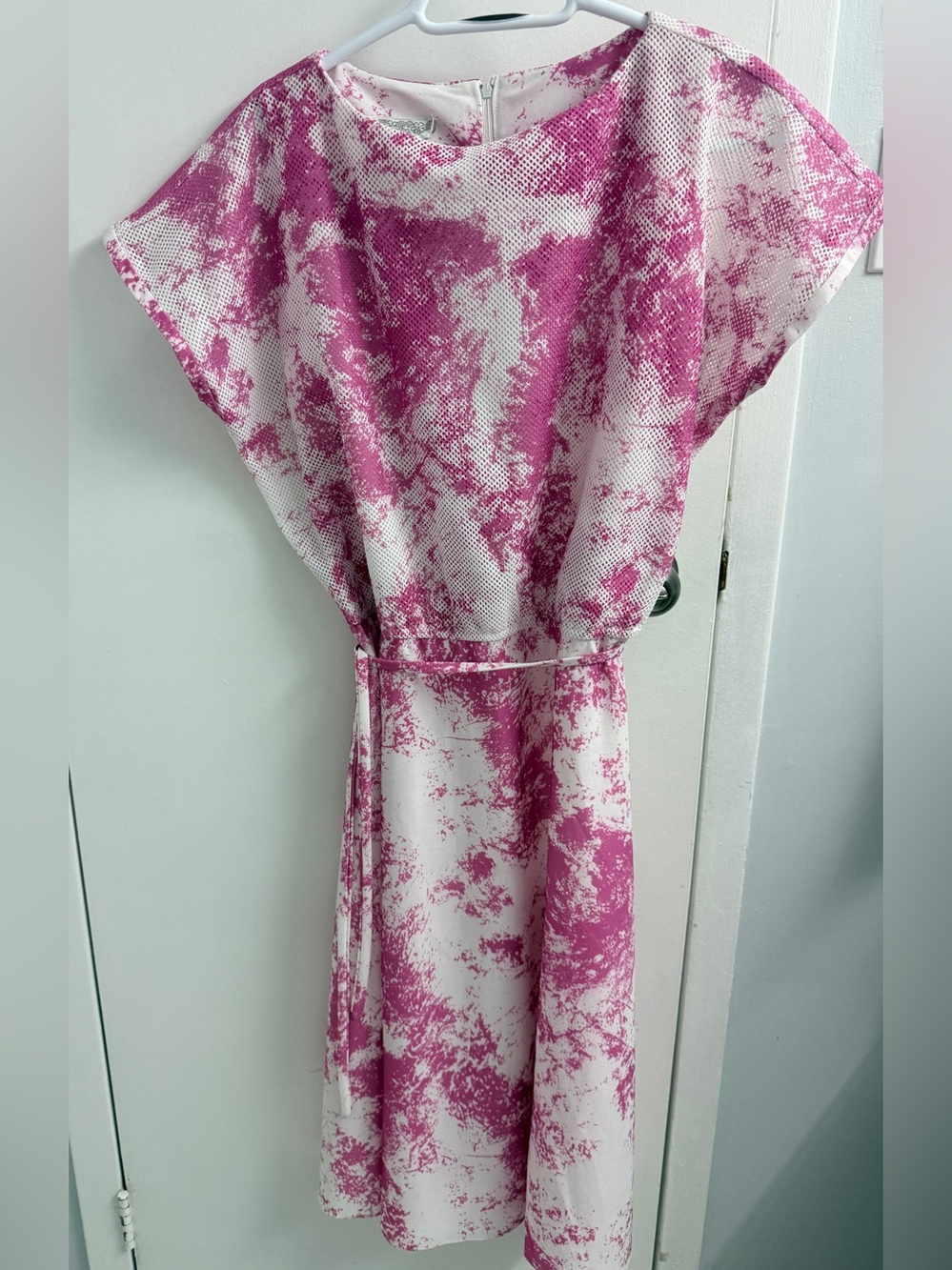 Vintage 1970s Abstract Pink Mesh Overlay Midi Dress (Size M)